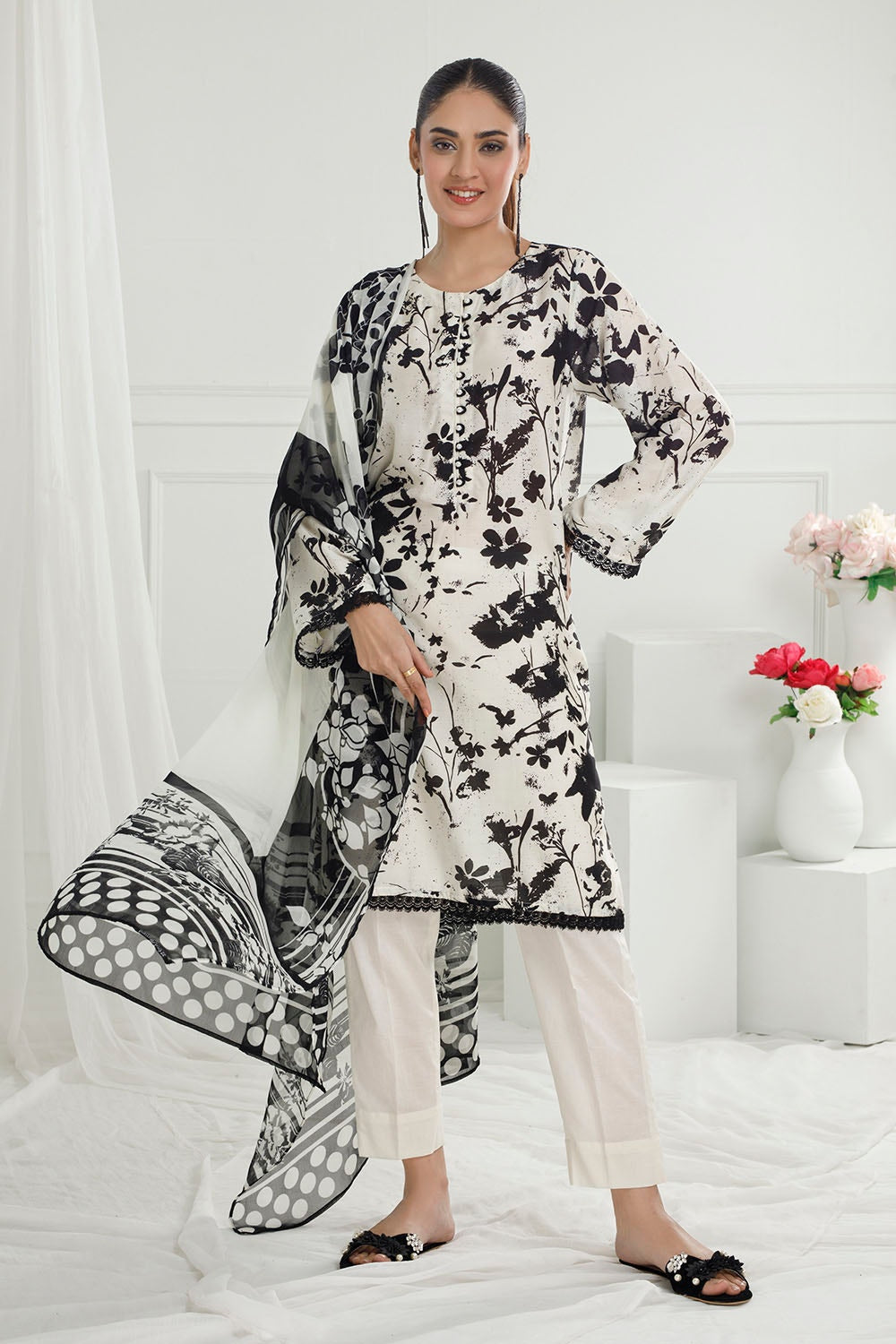 3 Piece Unstitched Printed Pure Bamboo Silk Suit with Printed Chiffon Dupatta BS-52001