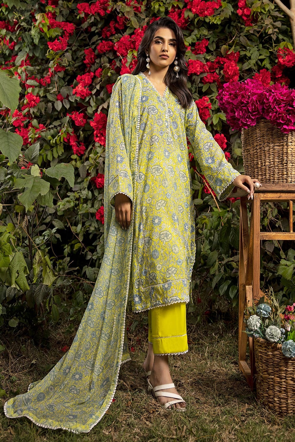 3 Piece Printed Lawn Unstitched Suit with Chiffon Dupatta BM-42003
