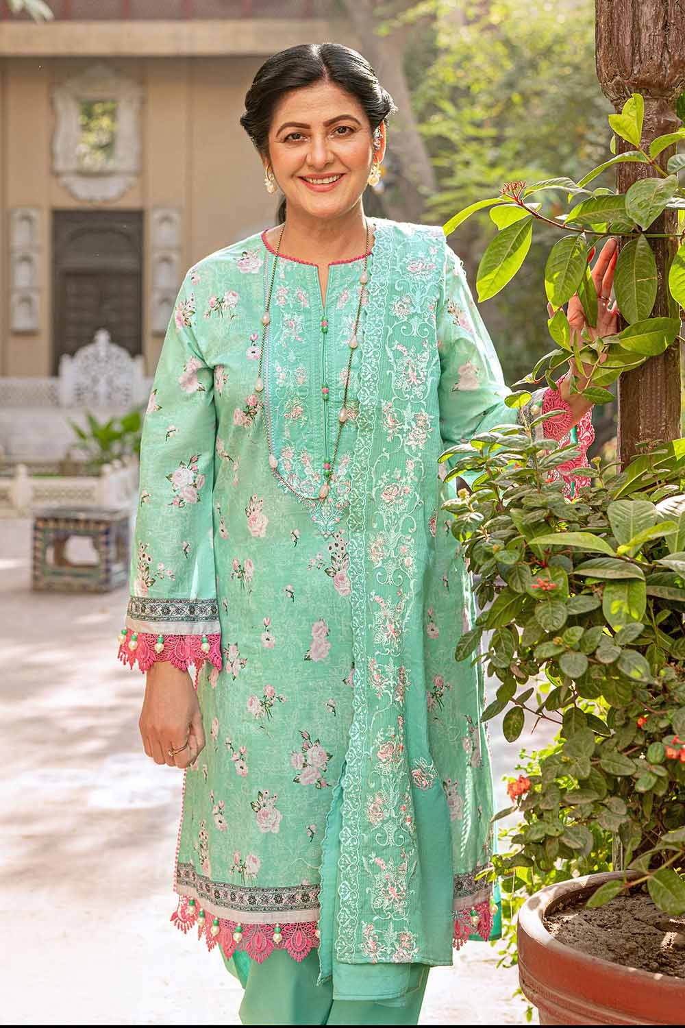 3 Piece Lawn Unstitched Embroidered Suit DM-32006