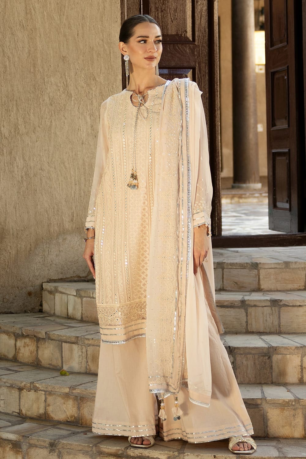 3 Piece Embroidered Chiffon Unstitched Suit with Embroidered Chiffon Dupatta FE-42033