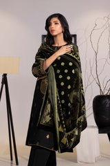 3 Piece Khaddar Embroidered Suit IUSTKSD-459