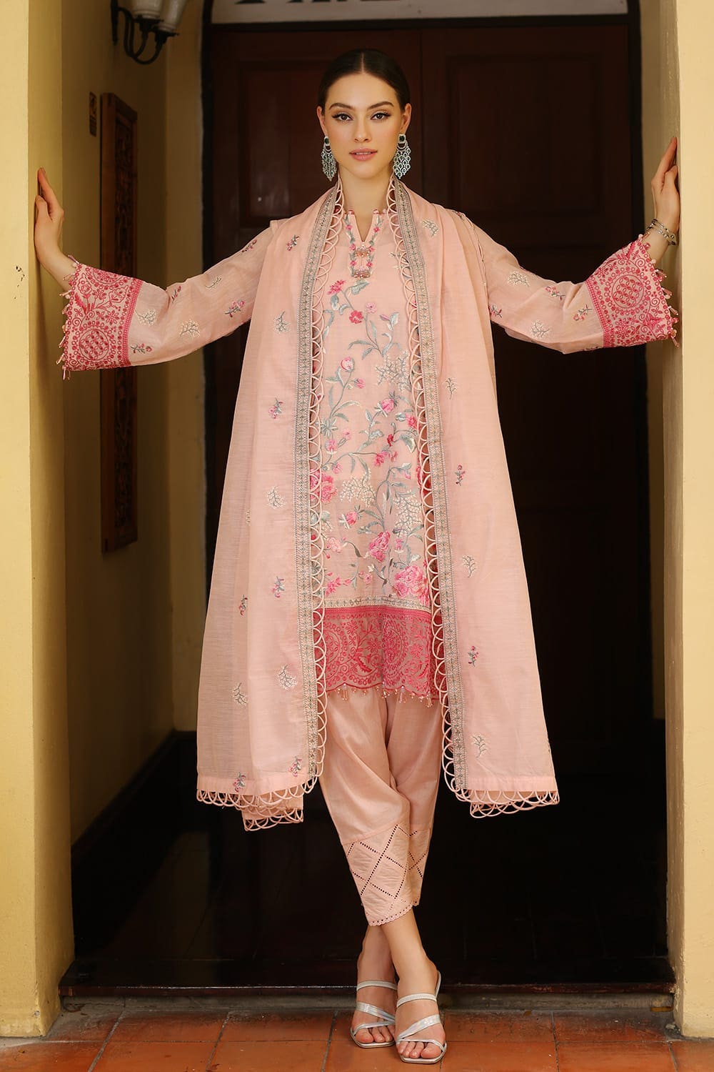 3 Piece Embroidered Paper Cotton Unstitched Suit with Embroidered Paper Cotton Dupatta and Inner LE-42015