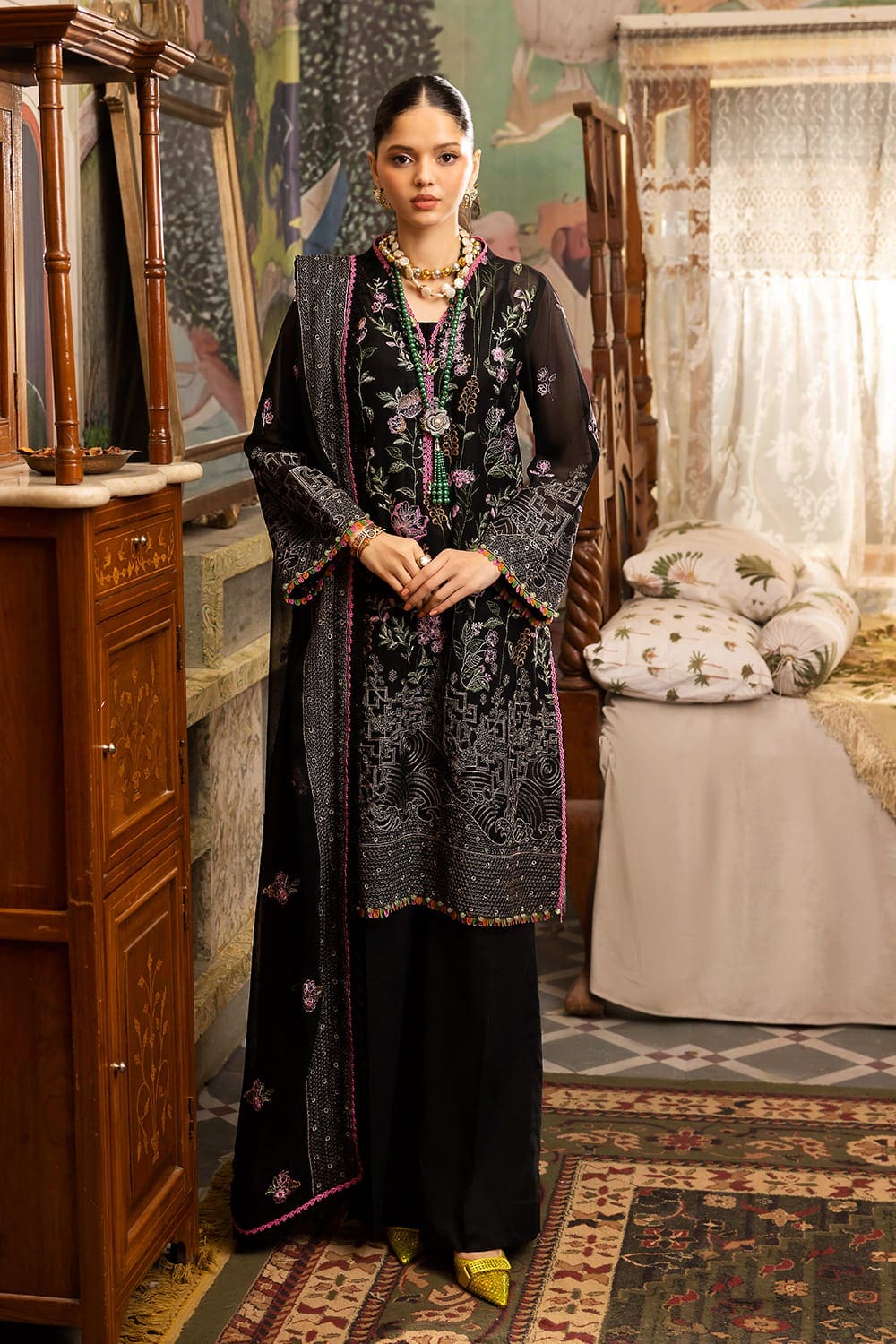 3 Piece Embroidered Swiss Voile Unstitched Suit with Embroidered Chiffon Dupatta and Inner LSV-42018