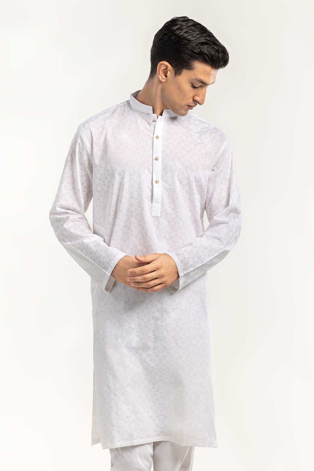 White Basic Kurta KR-PLN22-053
