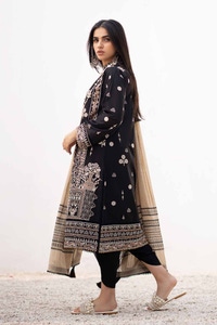 3 Piece Printed Embroidered Lawn Unstitched Suit B-32025