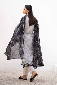 3 Piece Printed Lawn Unstitched Suit B-42009