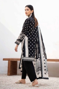 3 Piece Printed Lawn Unstitched Suit B-42013