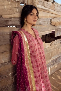 3 Piece Gold Printed Lawn Unstitched Suit CL-42032 A