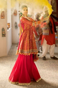 3 Piece Gold Printed Lawn Unstitched Suit CL-42042 B