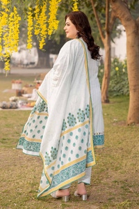 3 Piece Printed Lawn Unstitched Suit CL-42138 B