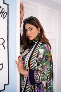 3 Piece Printed Lawn Unstitched Suit CL-42171