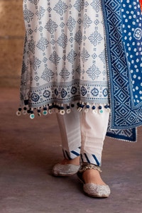3 Piece Unstitched Printed Lawn Suit CL-42316 B