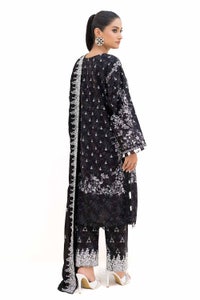3 Piece Unstitched Printed Khaddar Suit with Embroidered Cotton Net Dupatta CN-42002