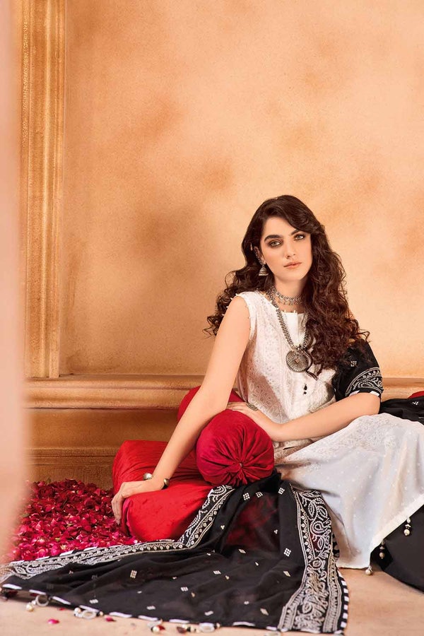 3 Piece Embroidered Chunri Lawn Unstitched Silver And Lacquer Printed Suit CL-32164