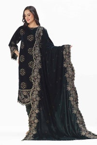 3 Piece Unstitched Embroidered Velvet Suit with Embroidered Velvet Dupatta WV-42005