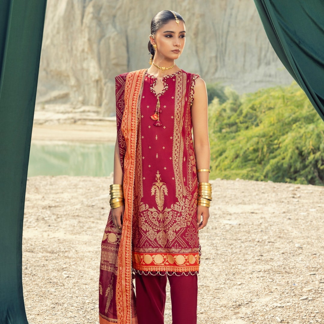 gulahmed-ideas-red-sleeveless-3-piece-unstitched-summer-gold-banarsi-lawn-suit-collection-2025-with-dupatta