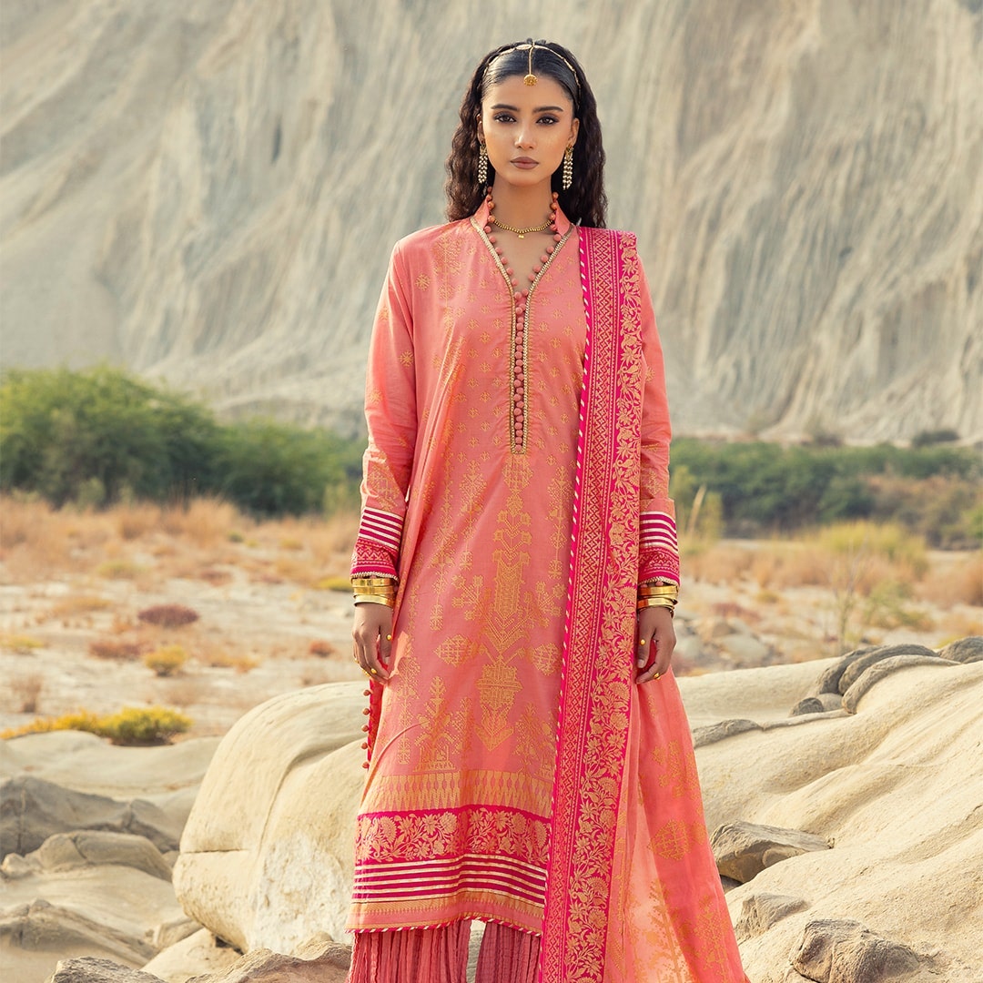 gulahmed-ideas-pink-3-piece-unstitched-summer-gold-banarsi-lawn-suit-design-2025-with-dupatta