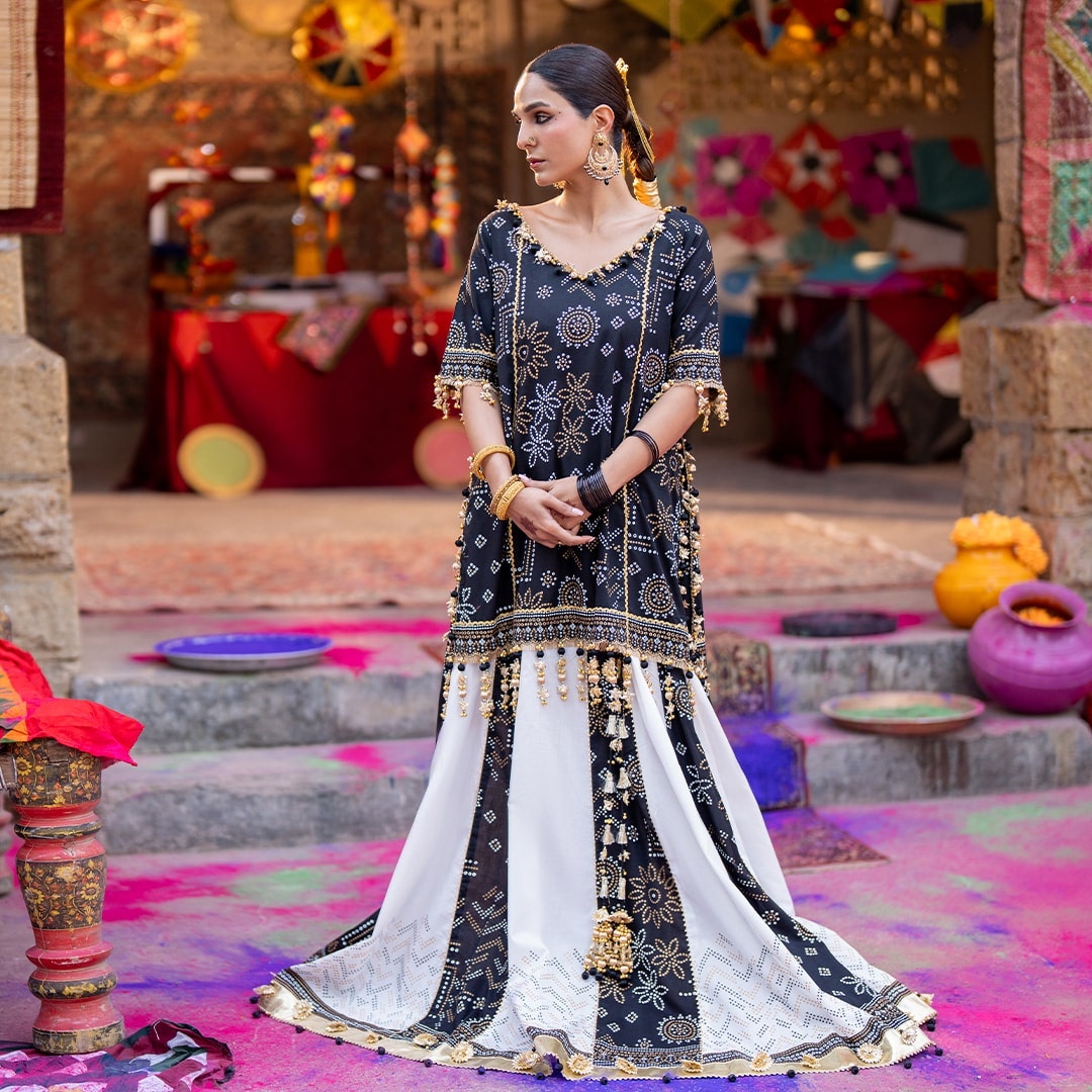 gulahmed-ideas-black-3-piece-unstitched-chunri-lawn-suit-design