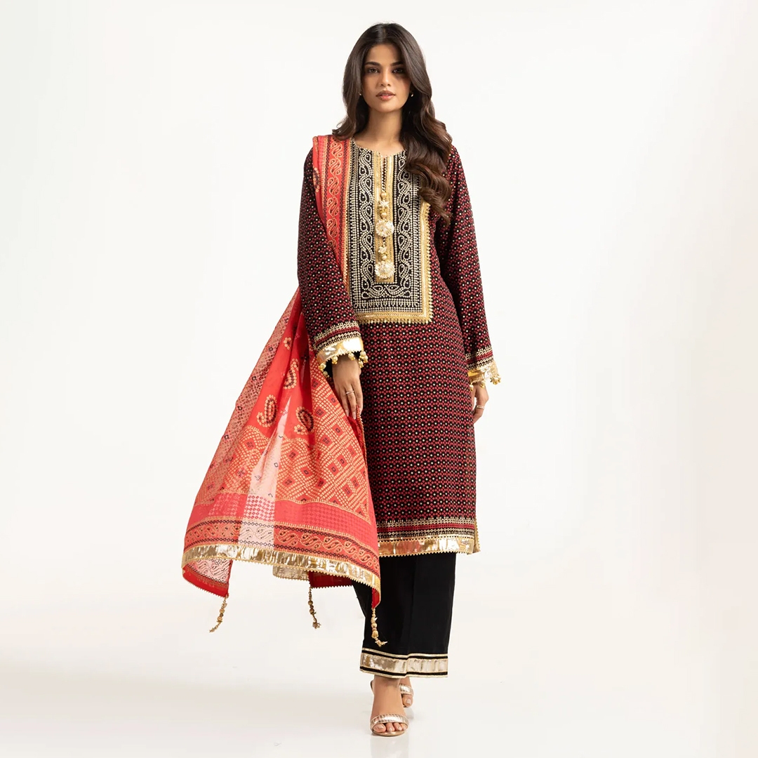 gulahmed ready to wear stitched lawn suit with dupatta